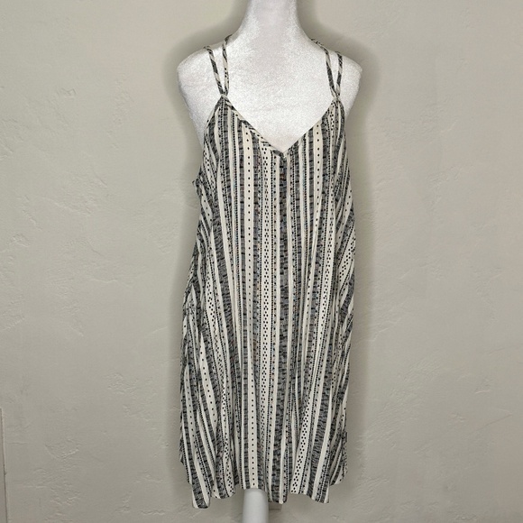 RVCA Dresses & Skirts - NWOT- RVCA Sundress